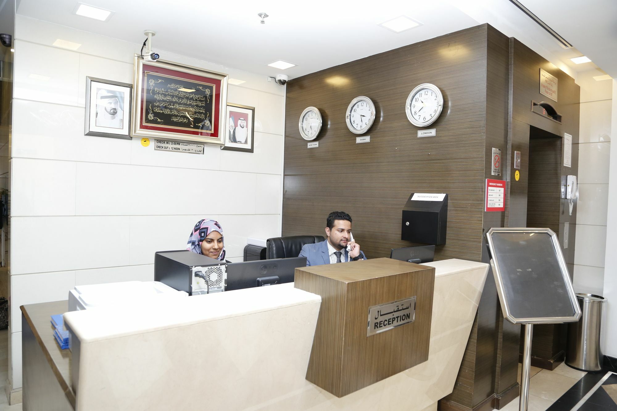 Grand Square Hotel Dubai Exteriör bild